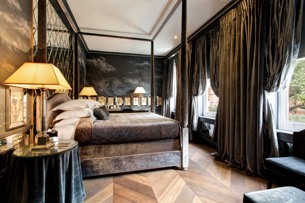 Places To Stay For London, Milan and Paris Fashion Week This February