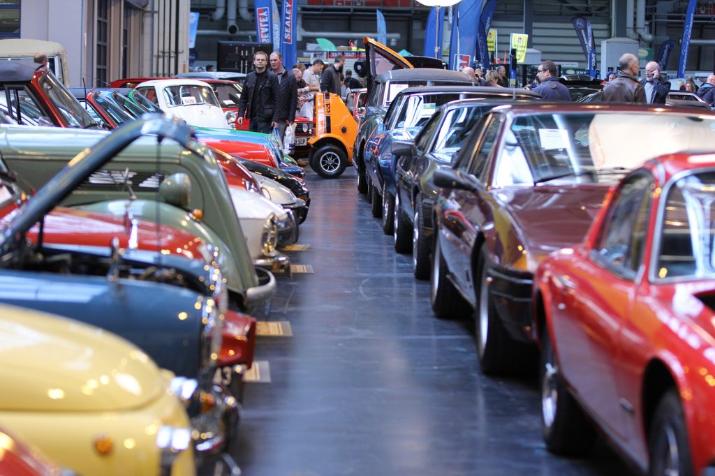 Buying a classic car at a CCA Auction
