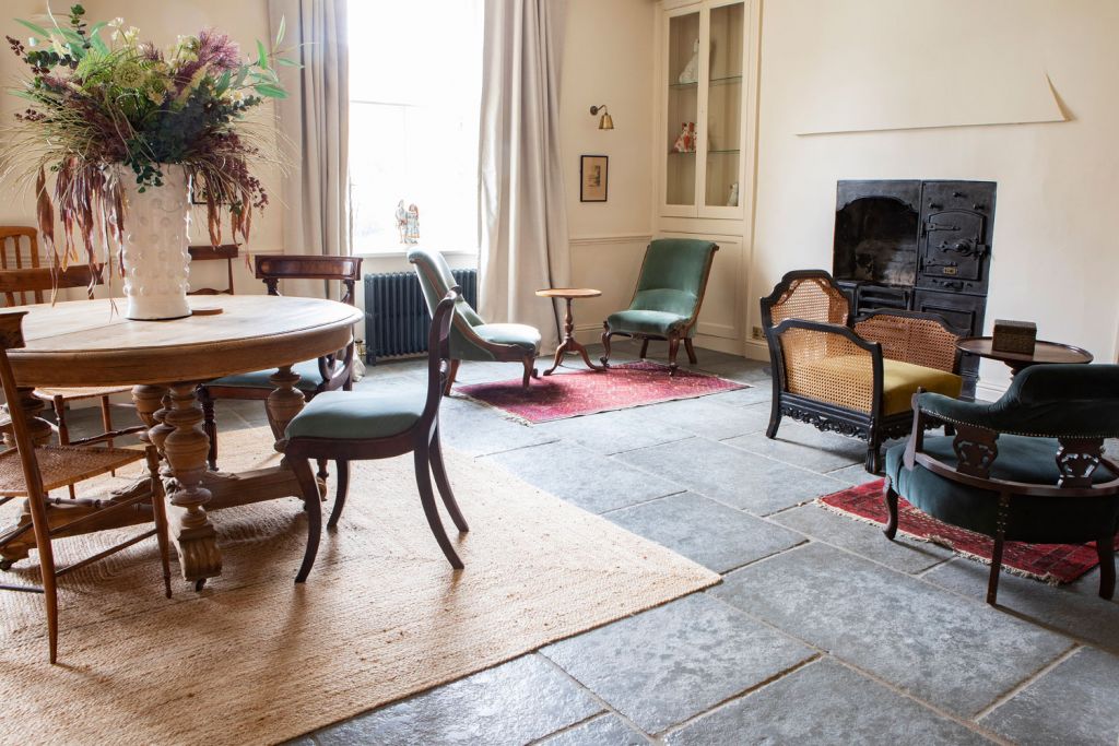 Victorian House Hotel Grasmere Lake District has an old-school feel