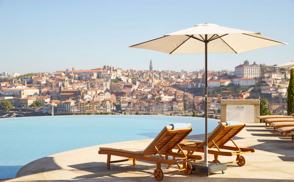 The swimming pool at the Yeatman in Porto
