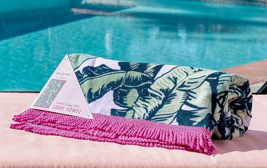 Absolut Elyx Boutique Sunny Life Luxe Towel