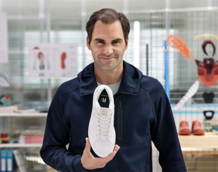On and Roger Federer Reveal “THE ROGER” – A Tennis-Inspired Trainer