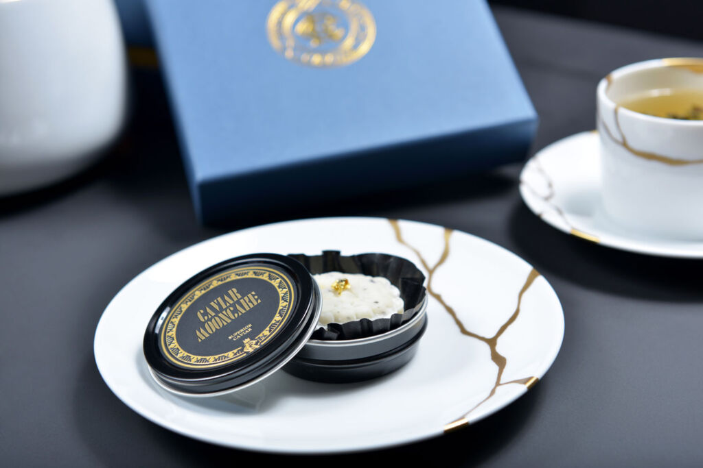 Royal Caviar Club Launches Caviar & Australian Black Truffle Mooncake