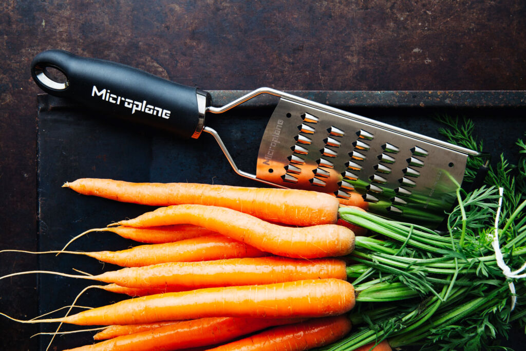 Microplane Gourmet Series Fine Julienne Blade with carrots