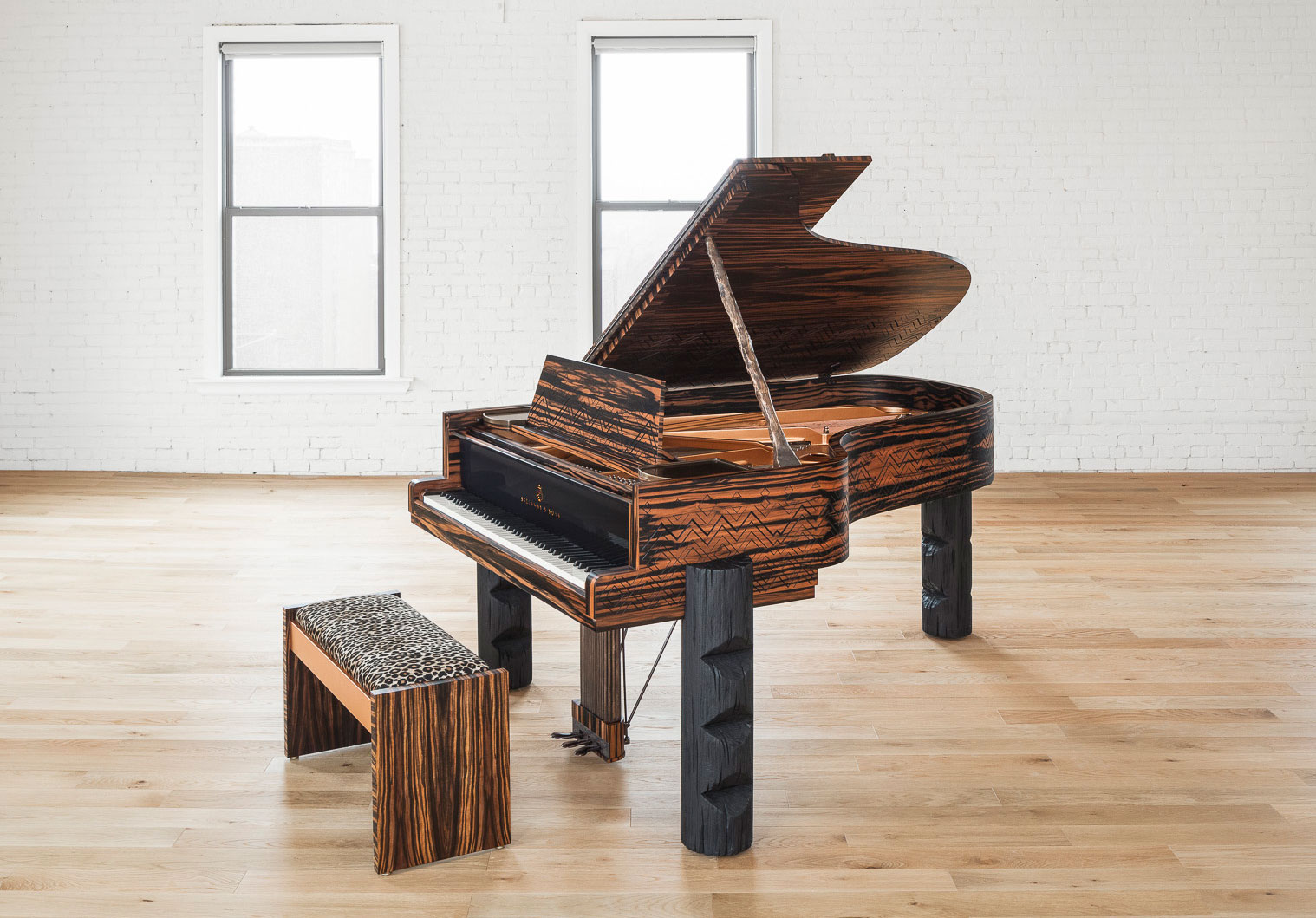 Фон клеш рояль 1080 1920. Фан пей рояль. Пианино барокко. Фан пей рояль. Clash royale король 2d.