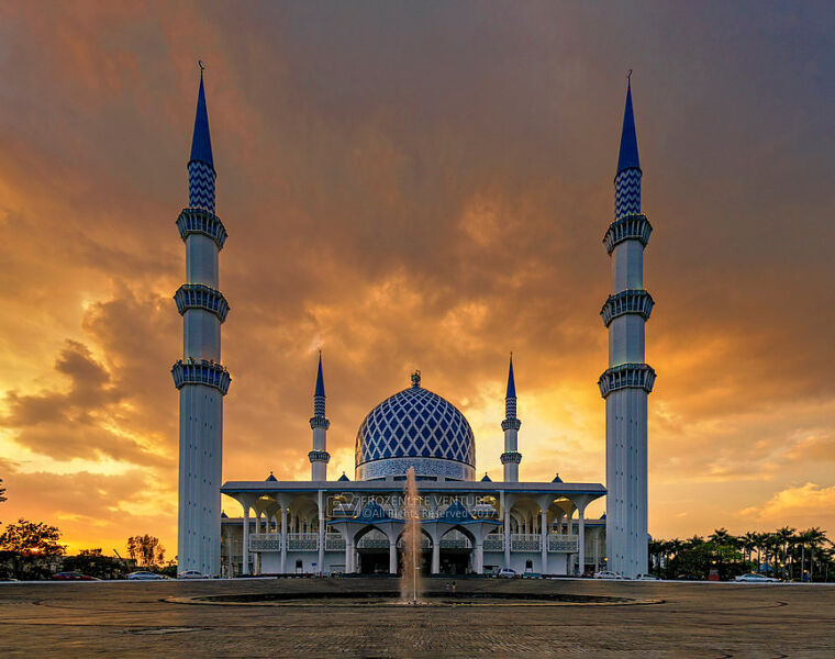 A Guide to 10 Must-Visit Mosques in Malaysia's Selangor During Ramadan