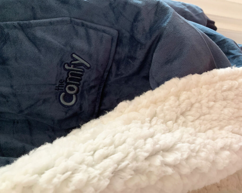 A close-up view of the lining on the wearable blanket