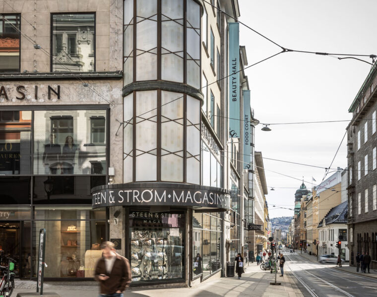The new entrance to Steen & Strøm 1797