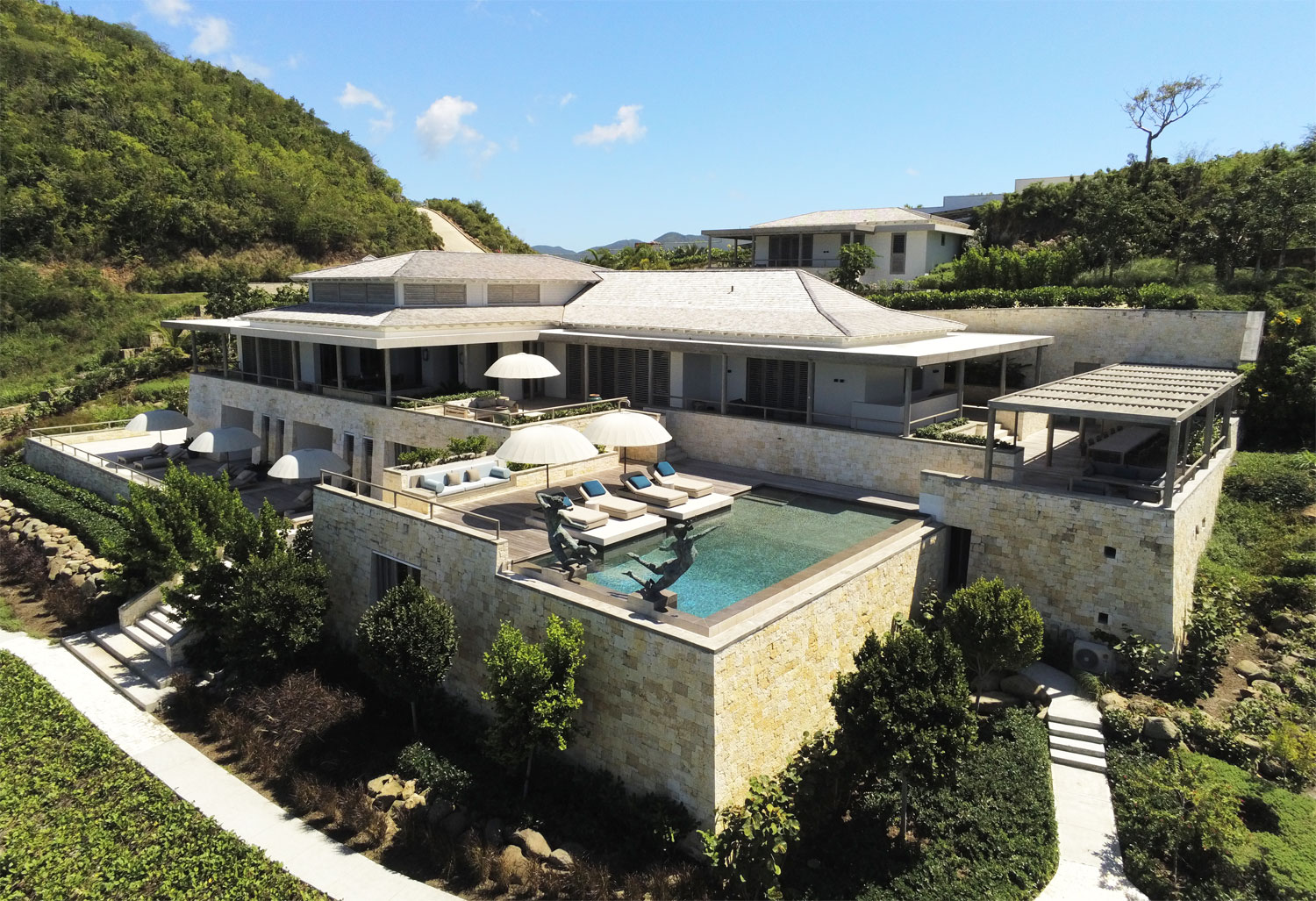 What To Expect At Pearns Bay House, Antigua's Newest Luxury Offering