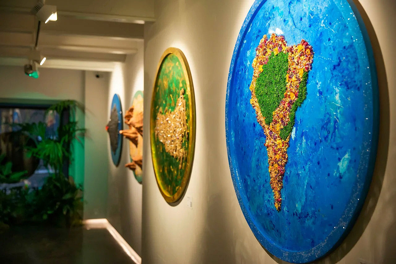 Through Her Art Russian Artist Natalia Kapchuk Seeks To Bring Hope