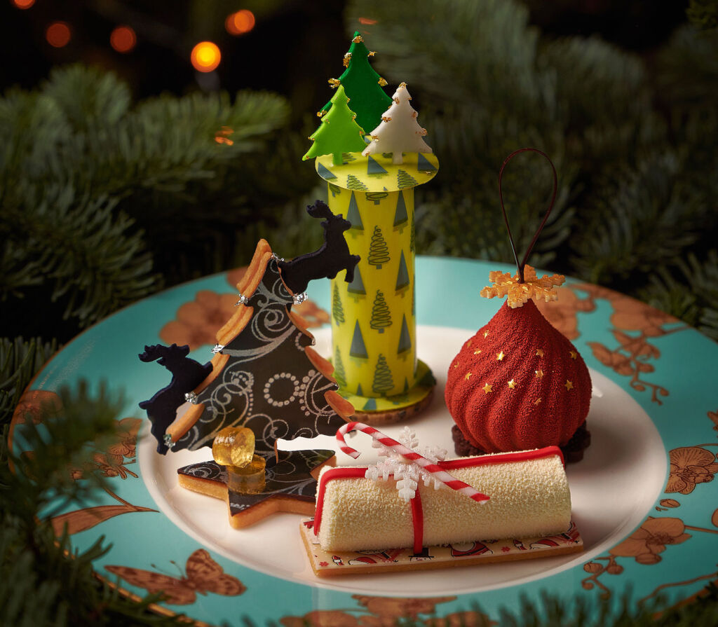 Christmas Desserts at the Pan Pacific London