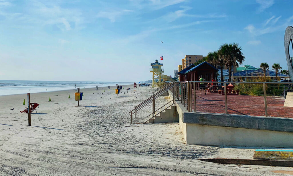 People enjoying New Smyrna Beach in Florida