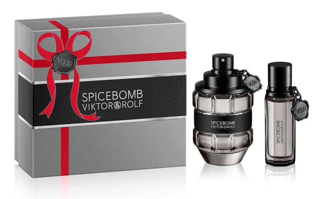 A SPICEBOMB gift set from Viktor and Rolf