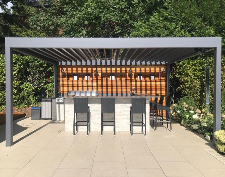 The Experts Guide to Planning and Creating an Outdoor Kitchen in 2022