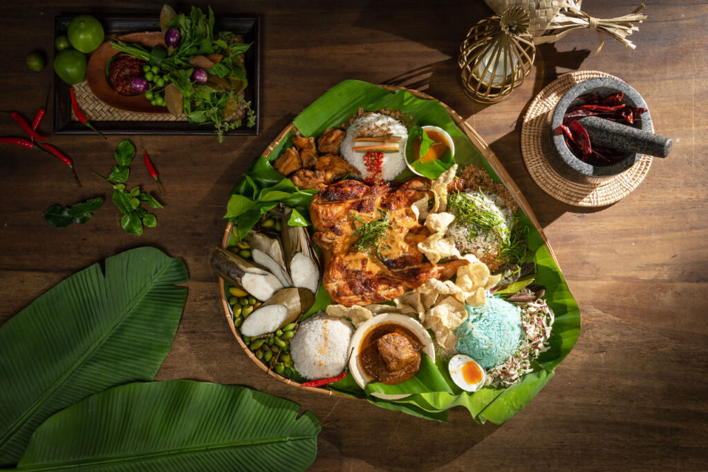 The traditional platter served on a leaf