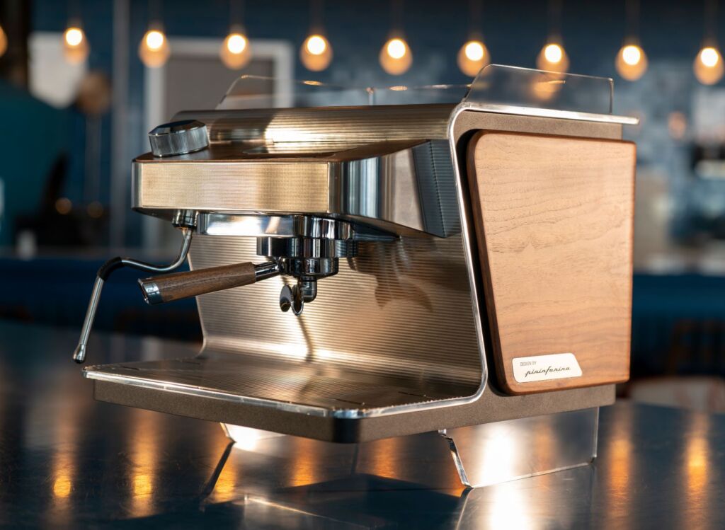 The New Levee Coffee Machines by Pininfarina and Helvacıoğlu Kahve