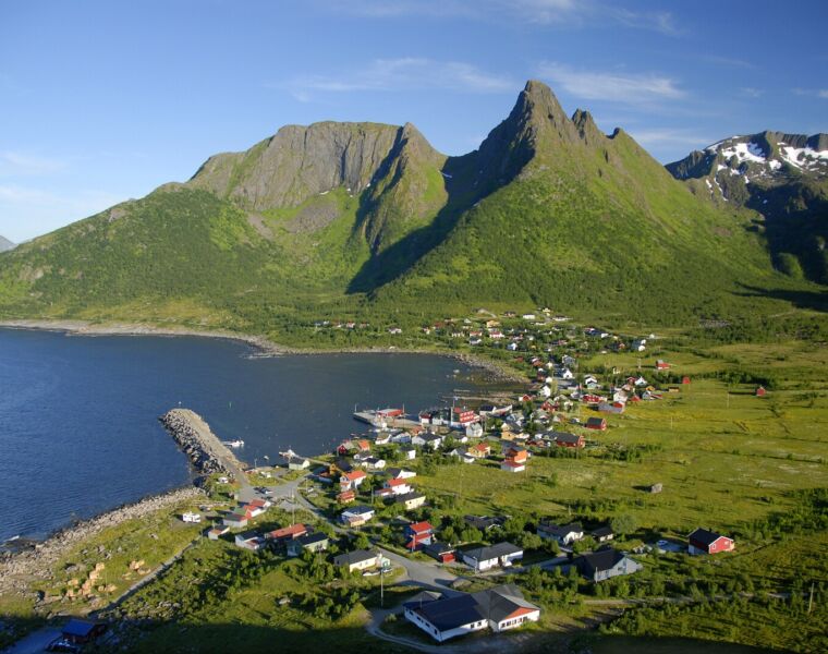 Explore the Beautiful Norwegian Island of Senja from Every Angle