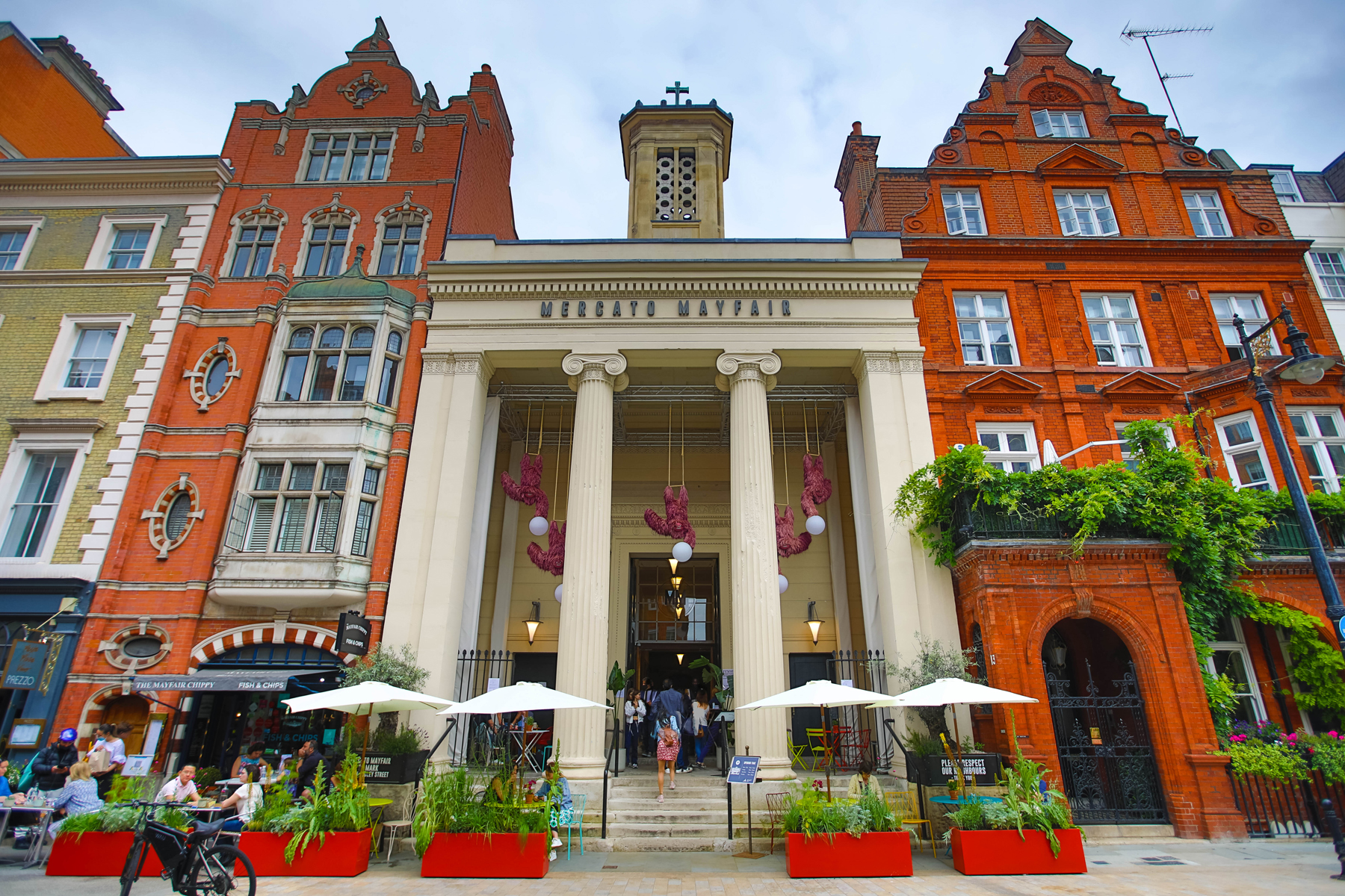 Mayfair's Onceinalifetime Queen's Platinum Jubilee Street Party