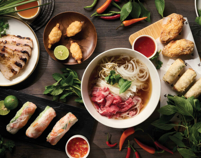 A Refreshing Vietnamese-Themed Lunch at JW Marriott Hong Kong's The Lounge