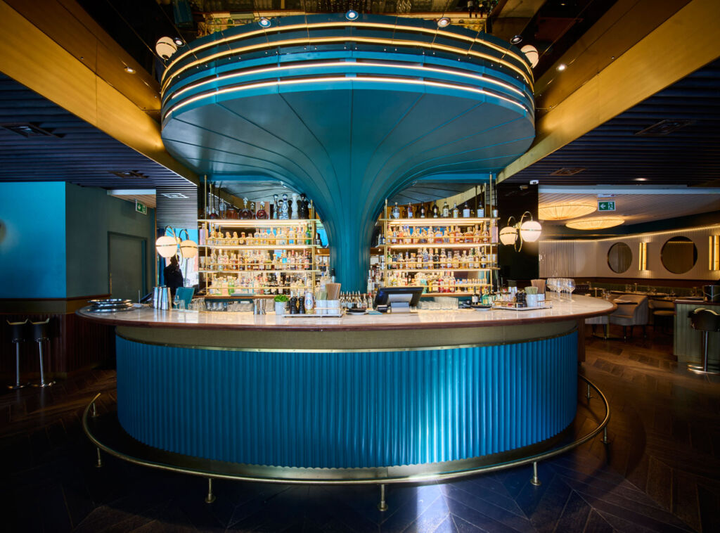 A face on view of the blue coloured bar in the restaurant
