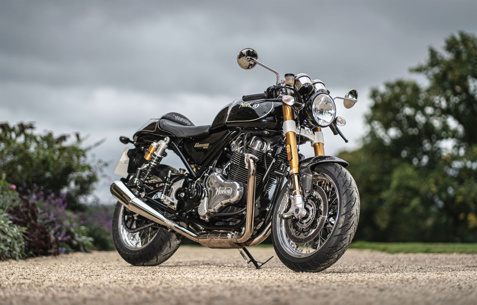 The Norton Commando 961 Is Unique, Beautiful And Rather Tasty