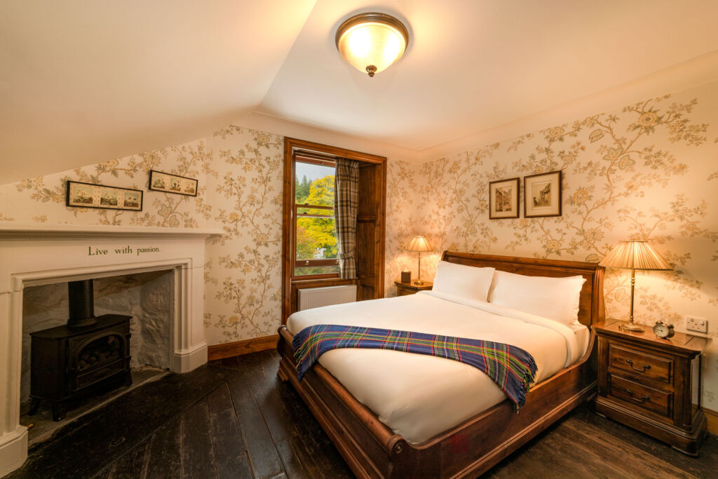 The interior of a Deluxe Suite at Rokeby Manor