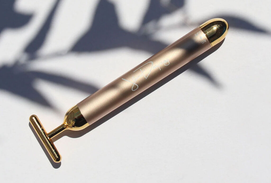 The gold plated sculpting bar
