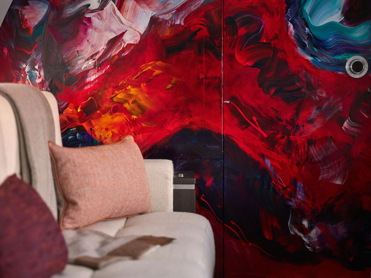 Winch Design Breathes New Life Into A Bombardier Global 5000 Jet