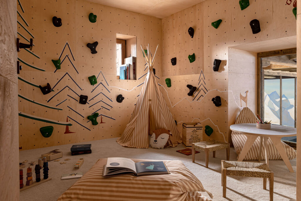 The incredible children's playroom inside the property