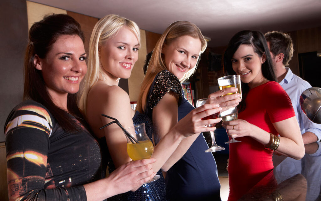 A group of women in their 20s at a party