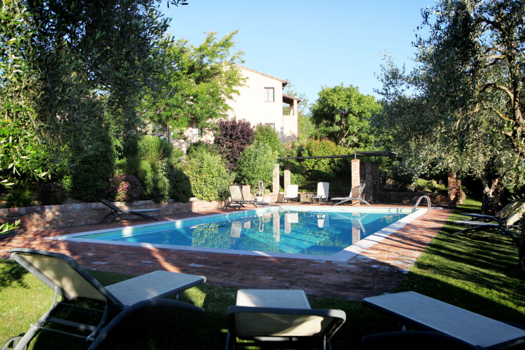 The swimming pool at Villa Fagnana