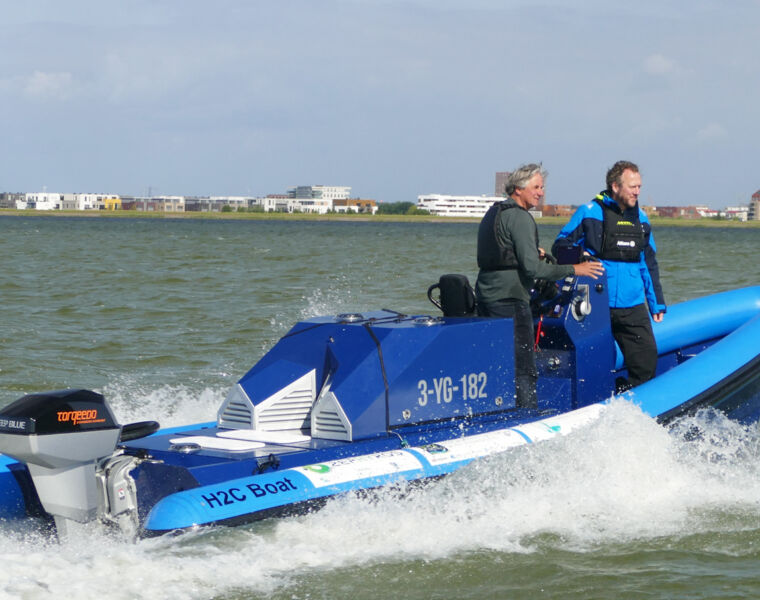The H2C Boat is the First Hydrogen-powered RIB to Hit the Water