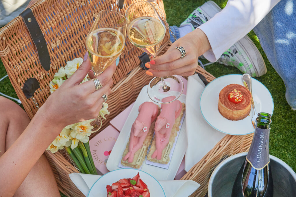 Champagne at a picnic