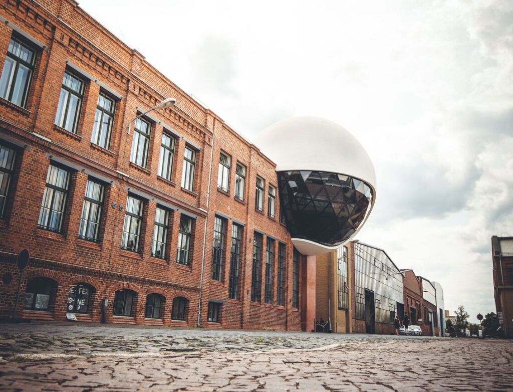 The extraordinary sphere built on the side of an industrial building