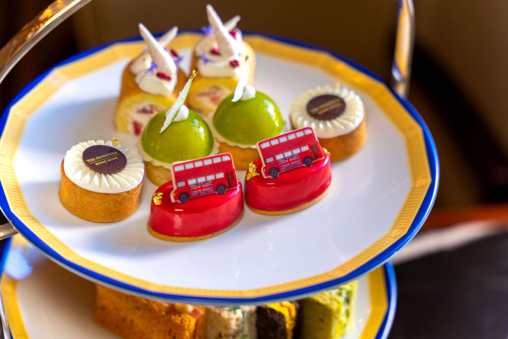 London bus desserts in the afternoon tea