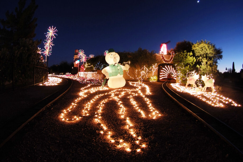Cactuses, Cowboys and Christmas Lights: Scottsdale's Festive Season