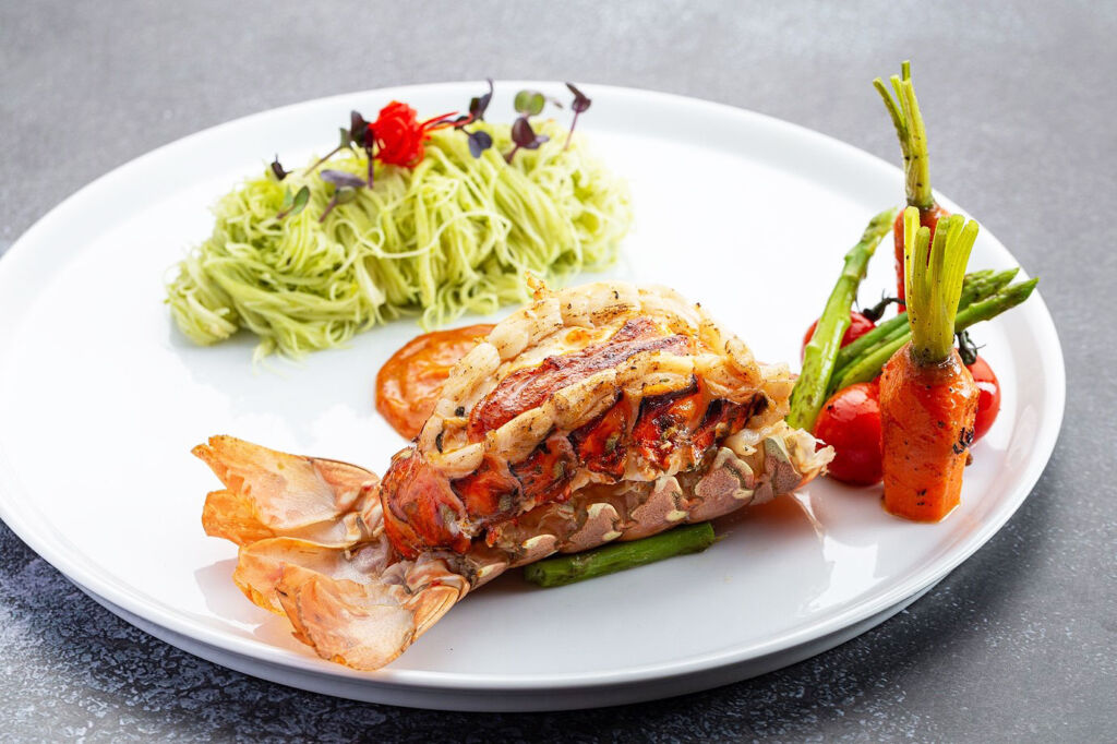 Le Méridien Phuket Mai Khao Beach Resort Unveils Sustainable Restaurants