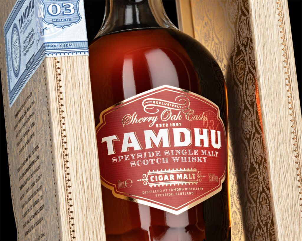 A closeup look at the label on the Tamdhu Cigar Malt III
