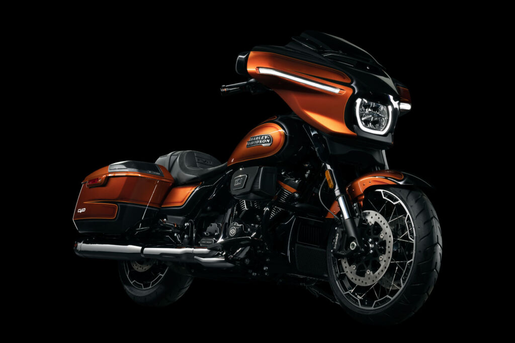 The bike in the Whiskey Neat with Raven metallic colour scheme