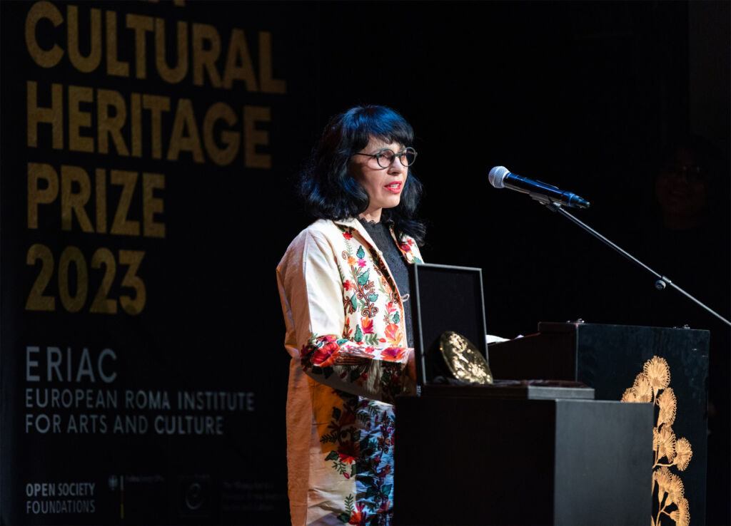 Polish artist Małgorzata Mirga-Tas Wins Roma Cultural Heritage Prize 2023