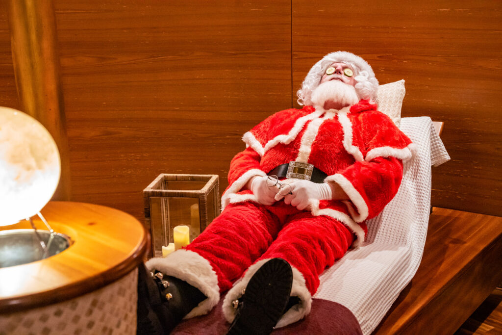 Santa, waiting for his neck and back massage