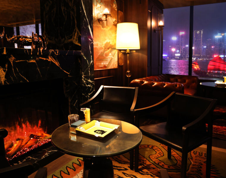 A cosy table with views of the harbour