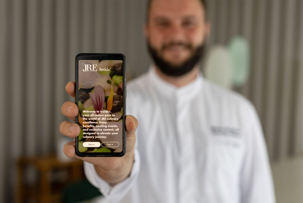 JREJeunes Restaurateurs Launches App Opening A World Of Fine Dining