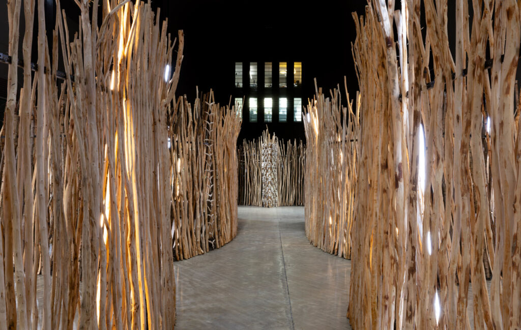 Sámi Artist Máret Ánne Sara Unveils Monumental Installation at Tate Modern