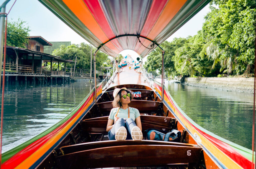 Virgin Atlantic Opens Nonstop Flight Between London Heathrow and Phuket 8 A tourist enjoying a boat ride