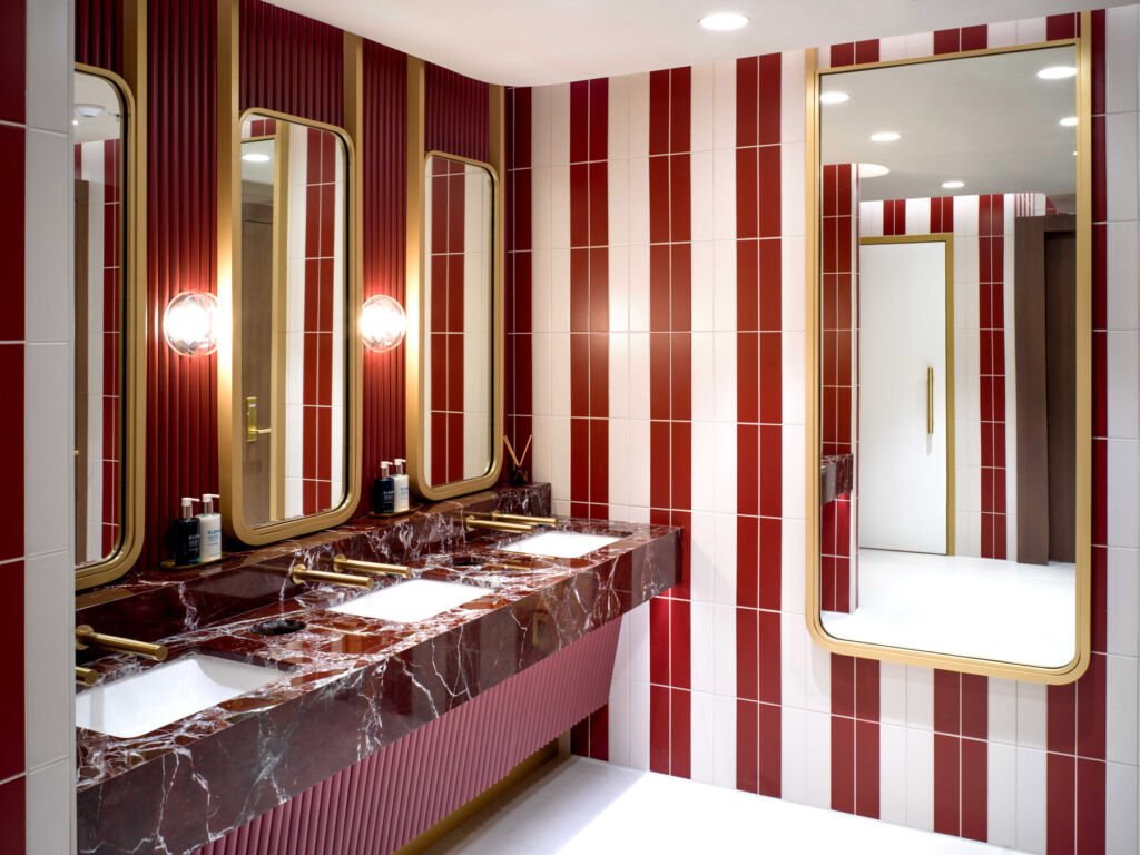 The washrooms in Miami