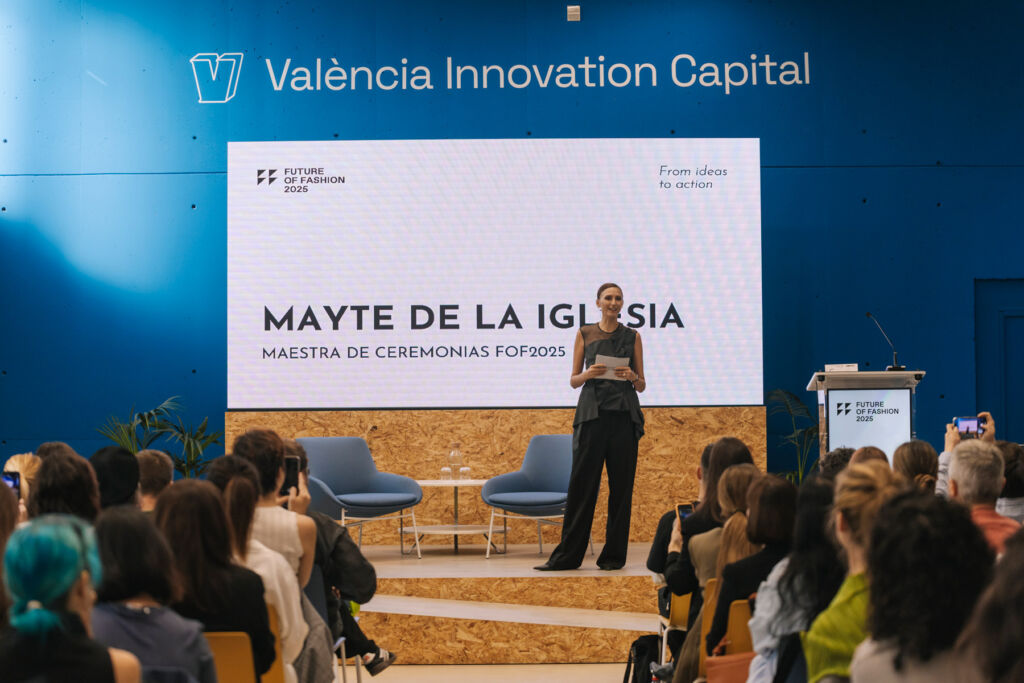The Future of Fashion 2025: A New Era of Sustainability and Innovation 12 Mayte de la Iglesia introducing the conference to the audience