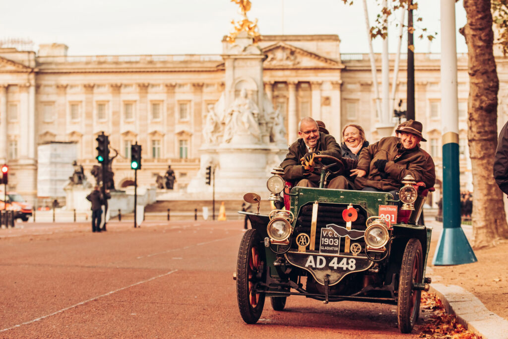 Gladys the Gladiator in London