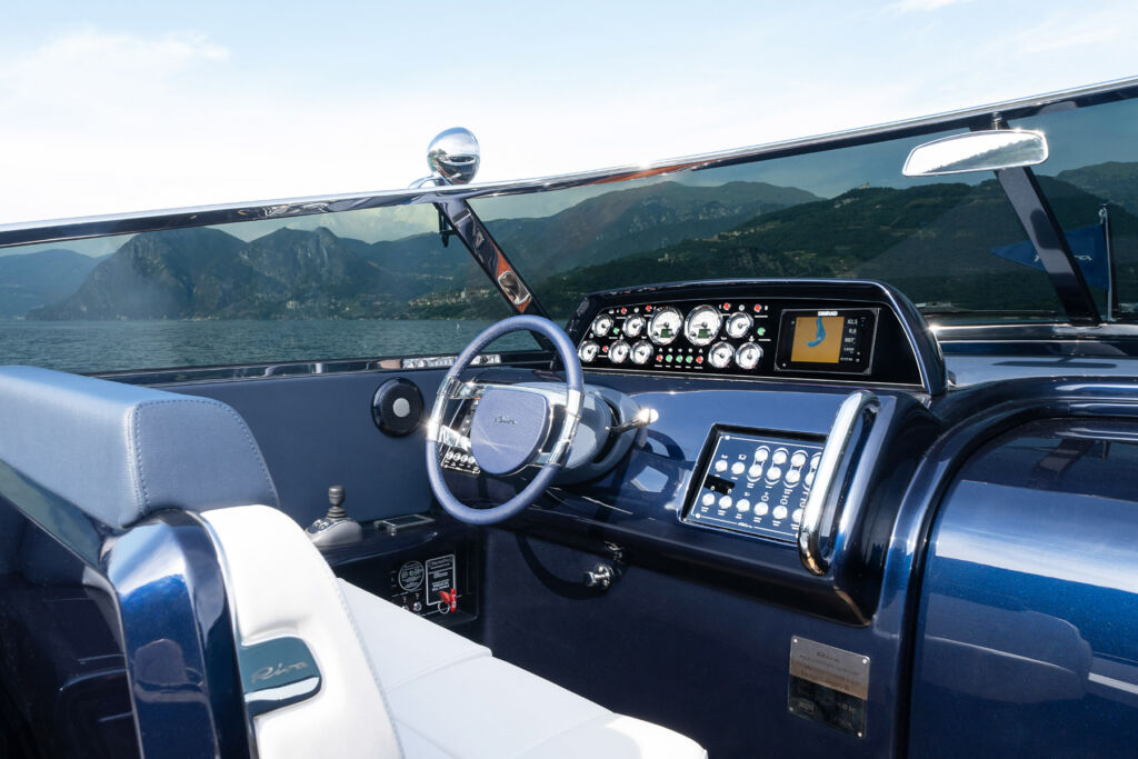 The 'special' editions wheel and dashboard