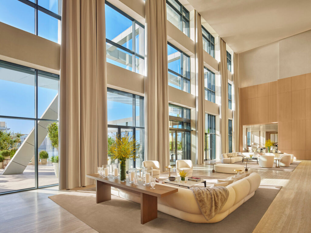 Jeddah to AlUla: Seven New Luxury Hotels to Discover Saudi’s Rich Tapestry 21 The seating inside the Jeddah EDITION lobby